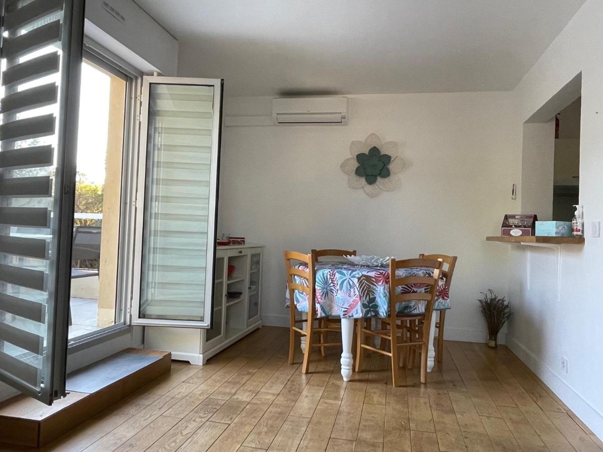 T2 (38m2) BOULOURIS -St RAPHAEL, 150 mètres de la mer Saint-Raphaël Esterno foto